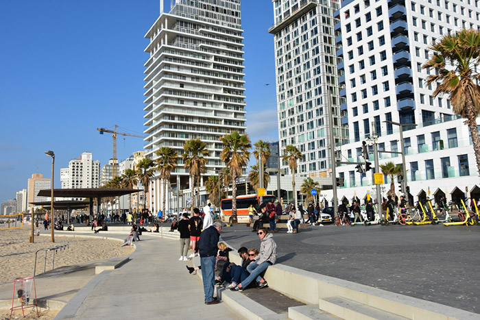 הקב״ה בוחר ב״תל-אביביים״ שלו