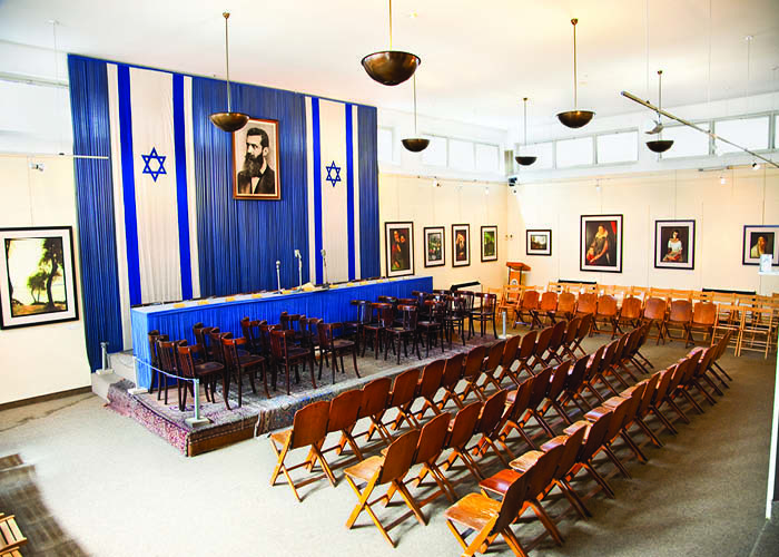 אנו‭ ‬מכריזים‭ ‬בזאת