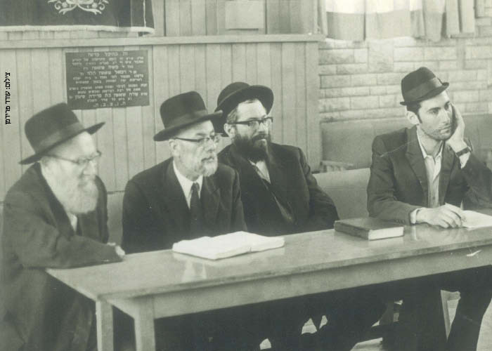 ילדות מעצבת תודעה